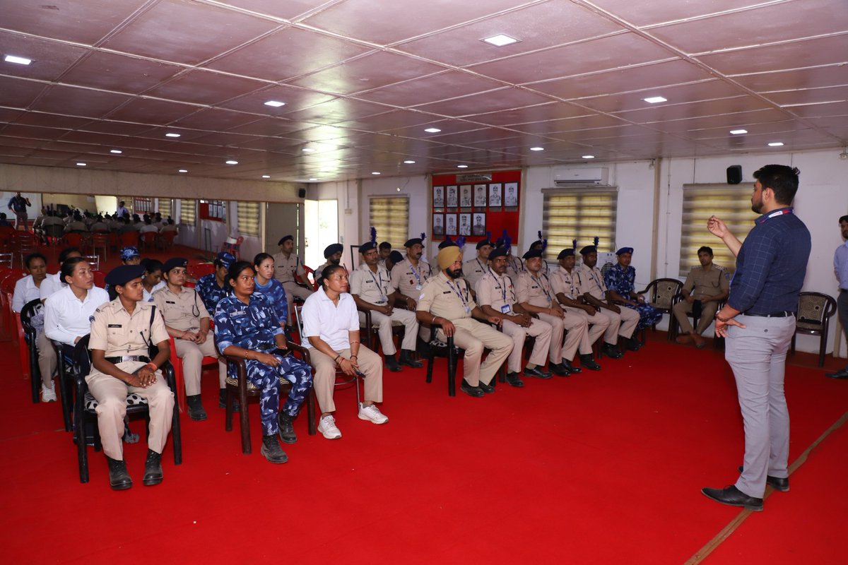 💡 On 09/06/2025, SBI reps conducted a Financial Literacy Lecture at 103 Bn RAF, enlightening personnel on smart money management &amp; exclusive benefits of CAPF salary accounts. A step towards informed financial empowerment.
#RAF #FinancialWellness #CRPF