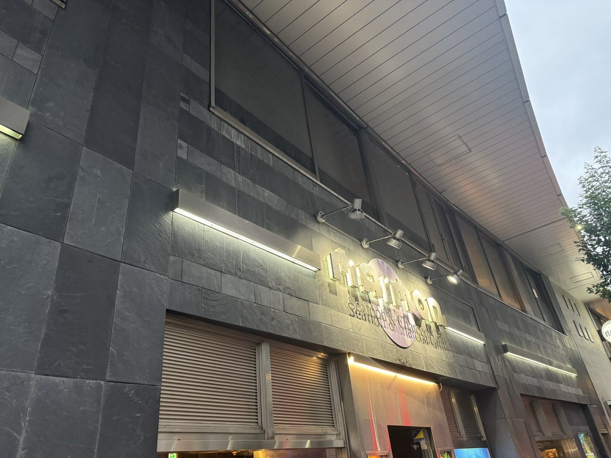 masata1945's tweet photo. 今夜はこちらで
#MAIMON GINZA https://t.co/UPaQu5eGgt