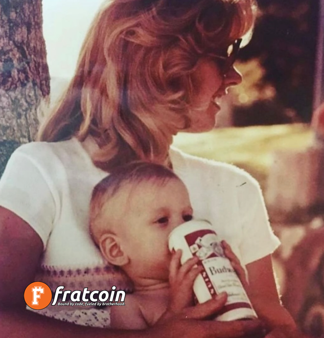 fratcoinsolana's tweet photo. bros just want 3 things https://t.co/a1j56Wdqhe