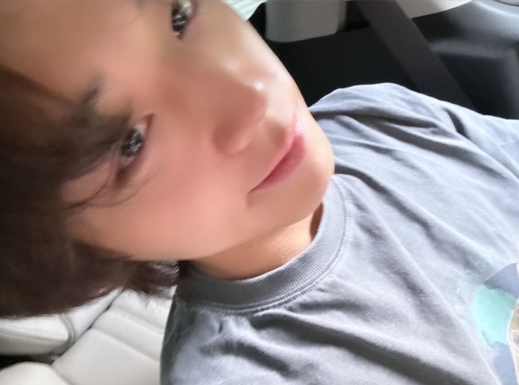 pretty pretty doll boy i am going to grind him into paste