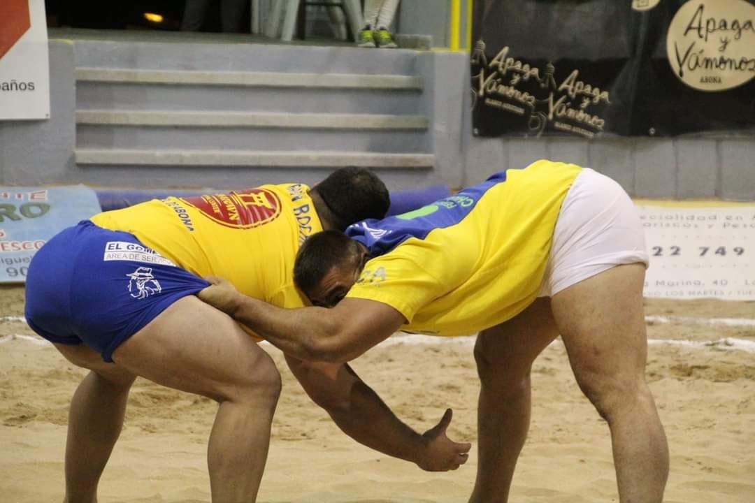 España es mágica 🇪🇸
Lucha canaria.