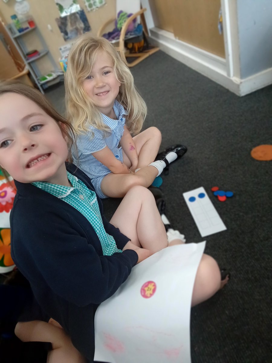 BoughtonHeath's tweet image. Reception maths . Doubles ! #doubleit #spotthepattern