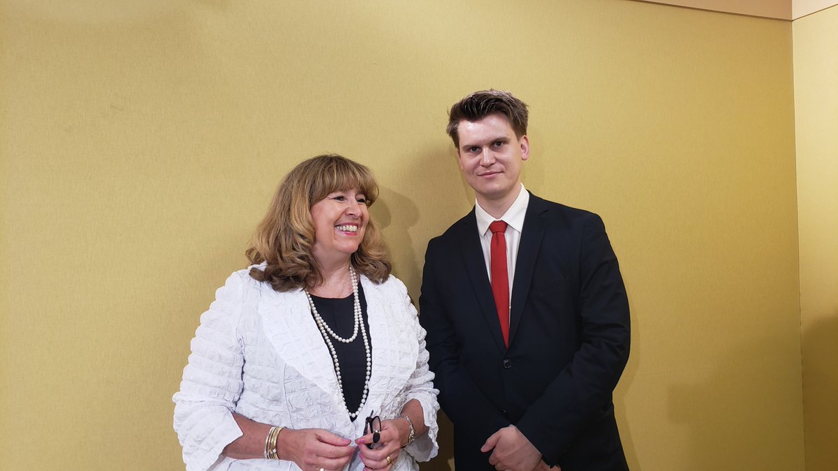 In a meeting with H.E. <a href="/JPJohannsson/">Jóhann Páll</a> at #UNOC3 I  welcomed Iceland’s efforts to mainstream biodiversity conservation &amp; sustainable use into the economy, including the fisheries sector. 

Iceland's progress in the restoration of wetlands demonstrates commitment to #KMGBF targets.