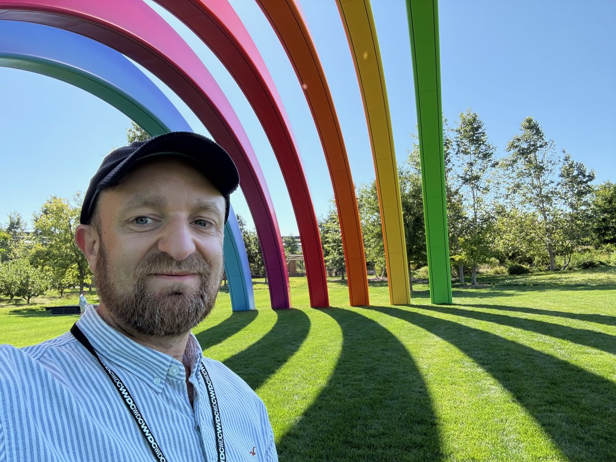 WaracleUK's tweet image. Day 1 at #WWDC25 is in the books for our Lead iOS Developer, Mirek Petricek! 🍏

We'd love to hear your thoughts on the updates! 👀

#WWDC #iOSDeveloper #AppleIntelligence #AppleWWDC2025