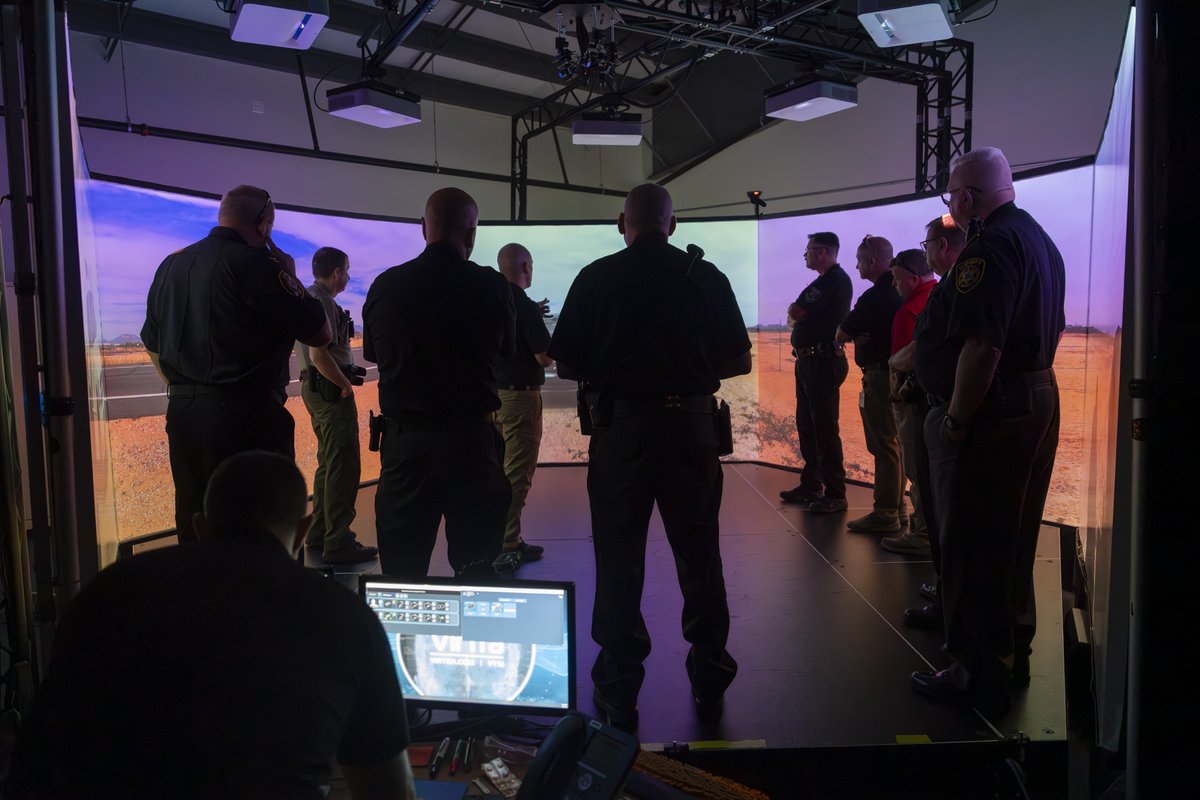 CBPLESCXD's tweet image. Last week we hosted a local law enforcement leadership meeting to introduce the leadership of these surrounding agencies to the operations of the LESC. #LearnAboutLESC
@CBP @NatlParkService @WVBerkCoSheriff @LoudounSheriff