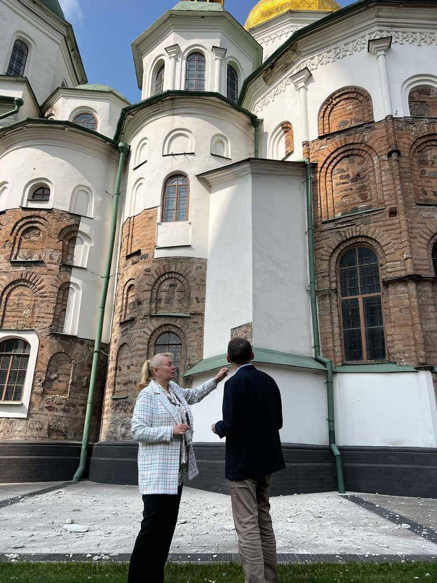 KyivPost (@kyivpost) on Twitter photo During today’s combined attack on Ukraine, Putin’s forces damaged the over 1,000-year-old Saint Sophia Cathedral in Kyiv — one of the oldest surviving churches in the country. During today’s combined attack on Ukraine, Putin’s forces damaged the over 1,000-year-old Saint Sophia Cathedral in Kyiv — one of the oldest surviving churches in the country.