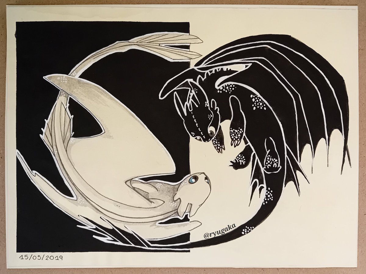 ryu_gaka's tweet photo. I saw the "How To Train Your Dragon" preview and I was quite surprised with the work they did. Well done!🐉#Howtotrainyourdragon #HTTYD @HTTYDragon  #ヒックとドラゴン #toothless #トゥース #lightfury #dragon #龍 #용 #ドラゴン  #painting #ink #インク #墨水 #黒インク #illustration https://t.co/Si1oVmOyIA