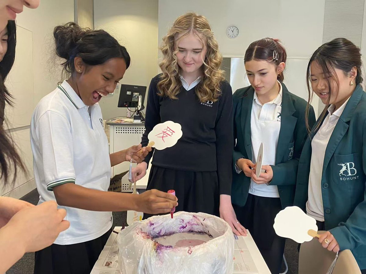 Year 10 MEP students were lucky enough to attend a MEP conference at Oxford Brookes University today. They had a great time and came first across all the MEP schools who attended! Congratulations Y10! #enjoyrespectachieve @bswhead #wearebohuntworthing #areyoubohuntready