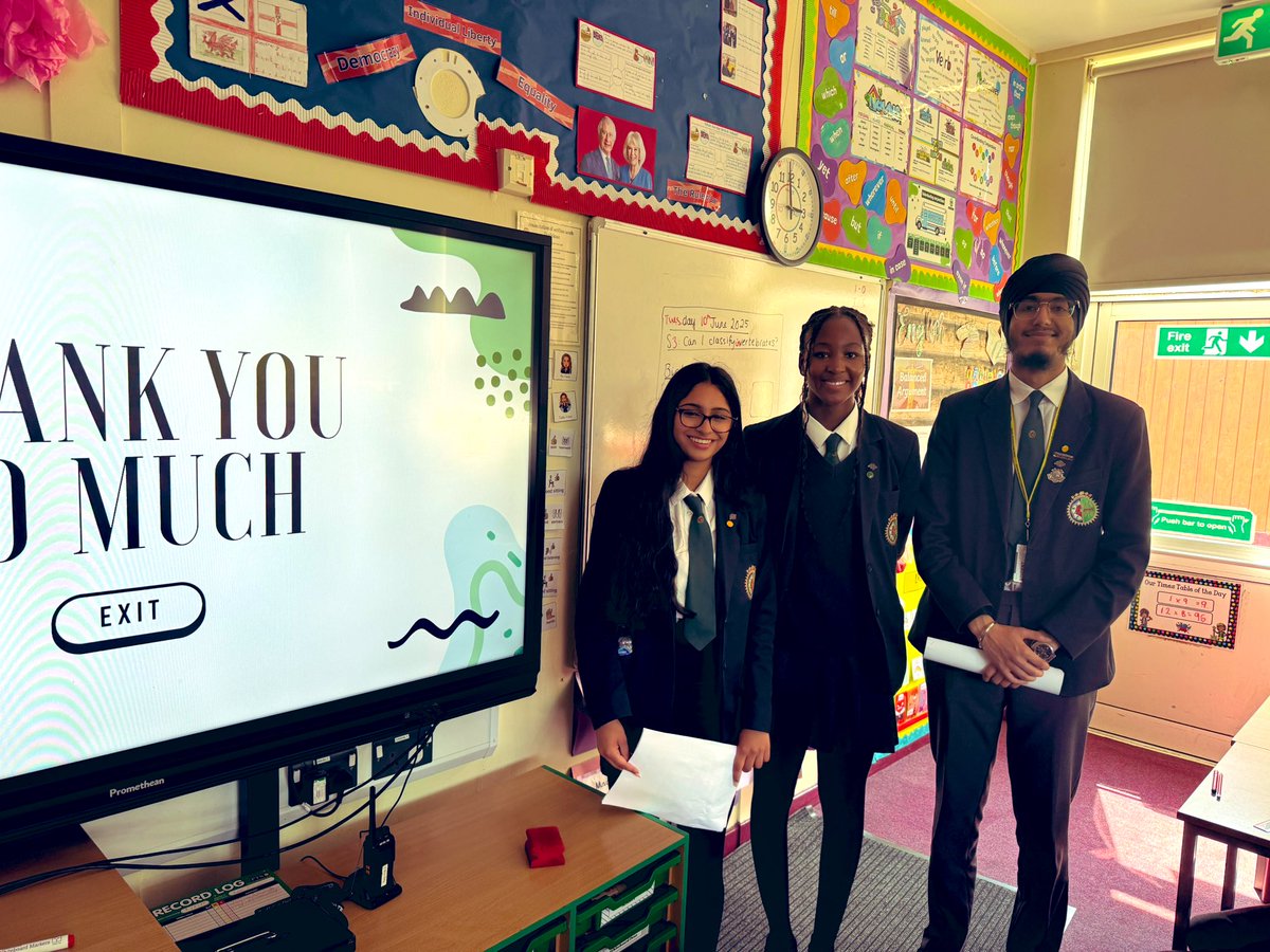 QMGS_CYM's tweet image. CYM Mental Health Team were back at another primary school today to present session 2 of DIGITAL DETOX Workshop. This team was lead by Kenya, Ria & Agamjot. They presented an interactive & informative session to Yr 6’s at @CastlefortJMI.
Thank you for inviting us to your school!