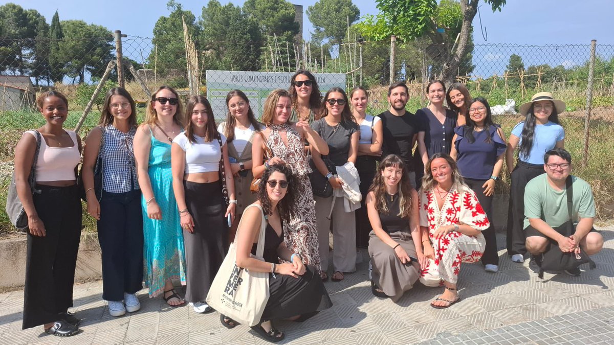 🏥 Salut dona la benvinguda als nous residents al sistema de salut de Catalunya.

🩺 L’acte de benvinguda, que se celebrarà a l’Institut Nacional d’Educació Física de Catalunya (INEFC) a Barcelona, comptarà amb l’assistència d’un miler de residents de tot Catalunya.