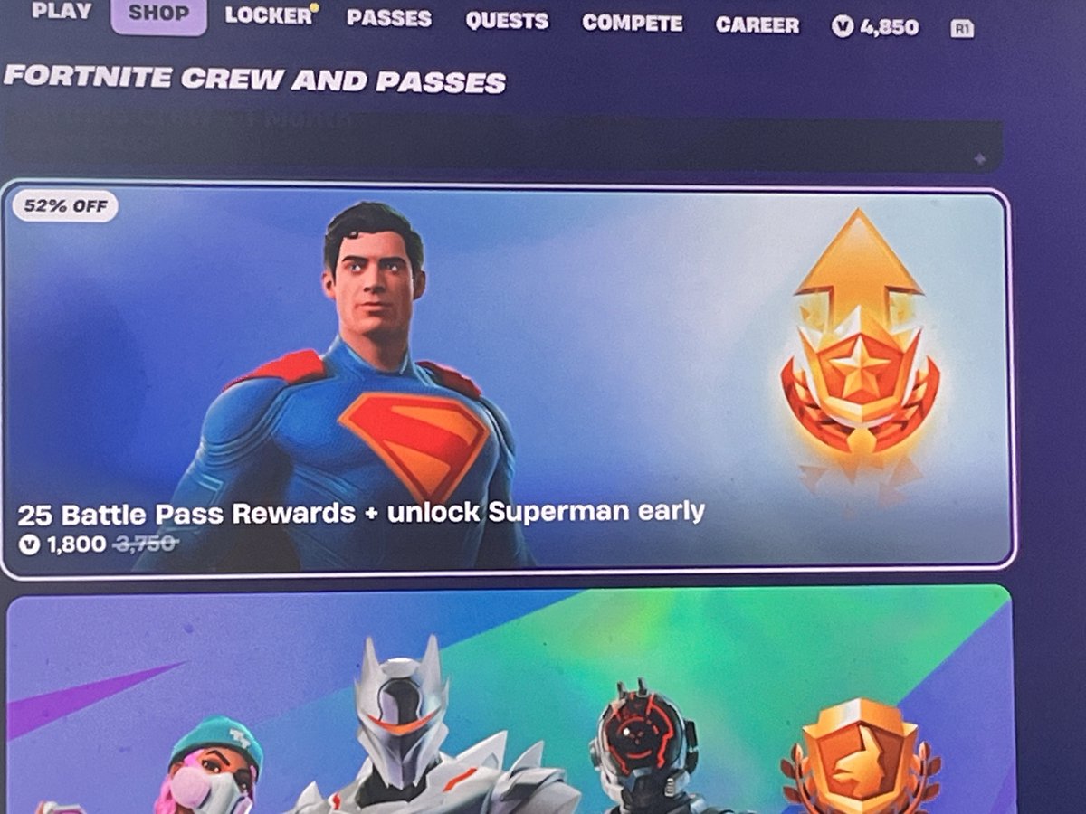 The_GM_is_God's tweet image. Shits talking to me like the green goblin mask