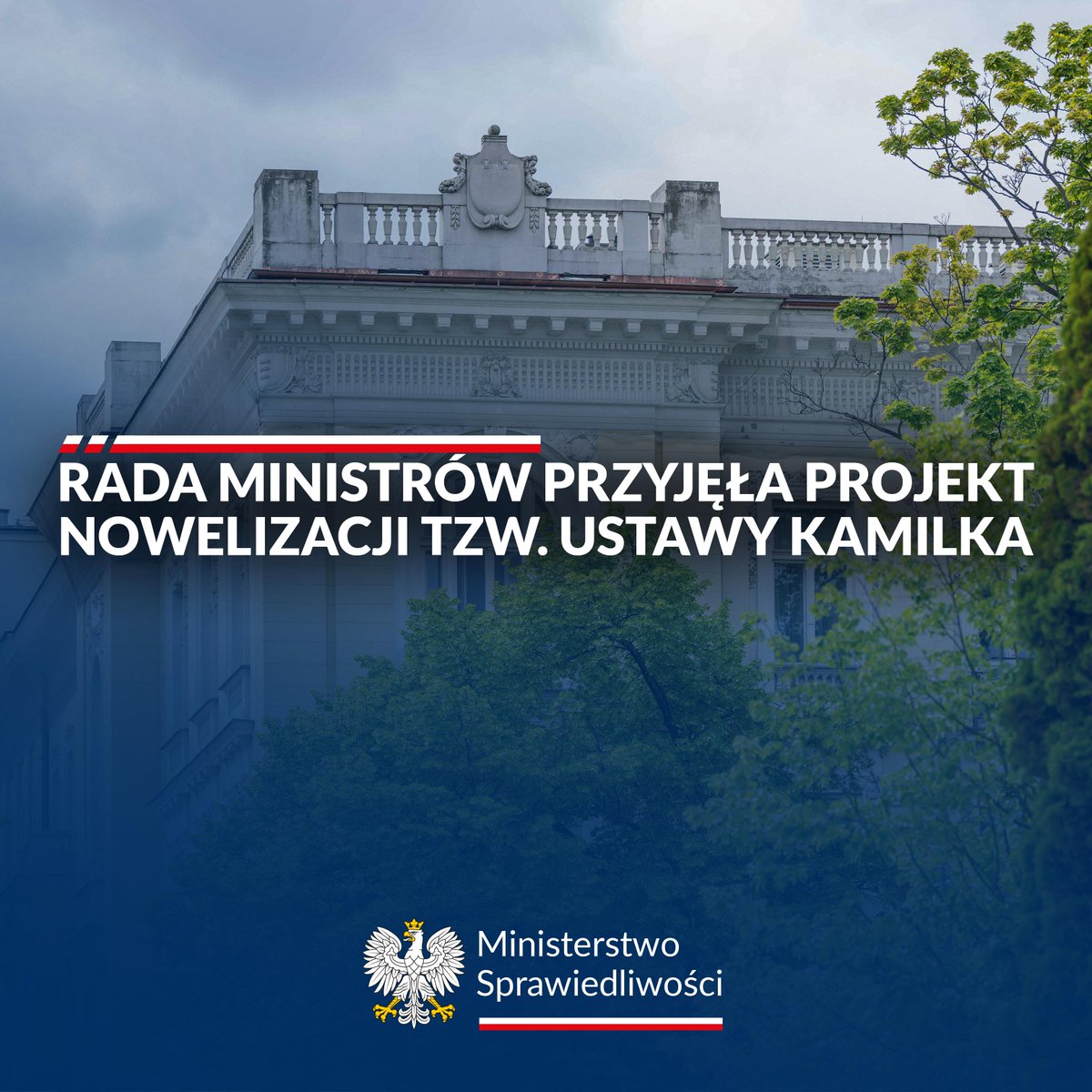 Wzmacniamy ochronę dzieci! Rada Ministrów przyjęła projekty ustaw przedłożone przez Ministra Sprawiedliwości ⚖️

1️⃣ Ograniczamy biurokrację dla rodziców i opiekunów

Zamiast zaświadczeń o niekaralności, wystarczy proste pisemne oświadczenie przy pomaganiu w szkole, przedszkolu