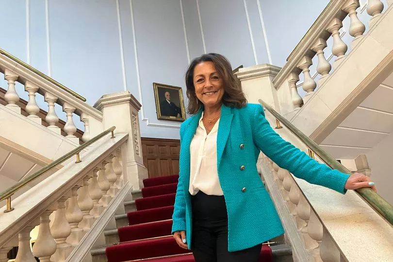 #Reform, in #Kent ... Chaos: Meetings cancelled, noshows, multiple resignations, now a councillor suspended &amp; REFERRED TO THE POLICE. 

Then the Reform Leader of the Council demands a 4 MONTH DELAY untill they do anything.

And now she's suddenly GONE ON AN UNSCHEDULED HOLIDAY.