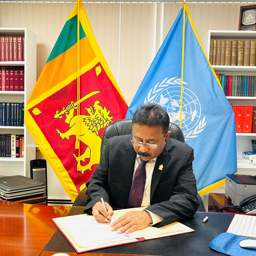 Sri Lanka at UN, NY (@slunnewyork) on Twitter photo Ambassador Jayantha Jayasuriya presented Credentials to UN Secretary General Antonio Guterres as Permanent Representative of Sri Lanka to the United Nations mfa.gov.lk/en/ambassador-… Ambassador Jayantha Jayasuriya presented Credentials to UN Secretary General Antonio Guterres as Permanent Representative of Sri Lanka to the United Nations mfa.gov.lk/en/ambassador-…