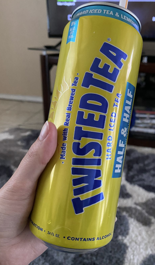 BrickNoah's tweet photo. @TwistedTea #NationalIcedTeaDay https://t.co/Y9zF536gUH