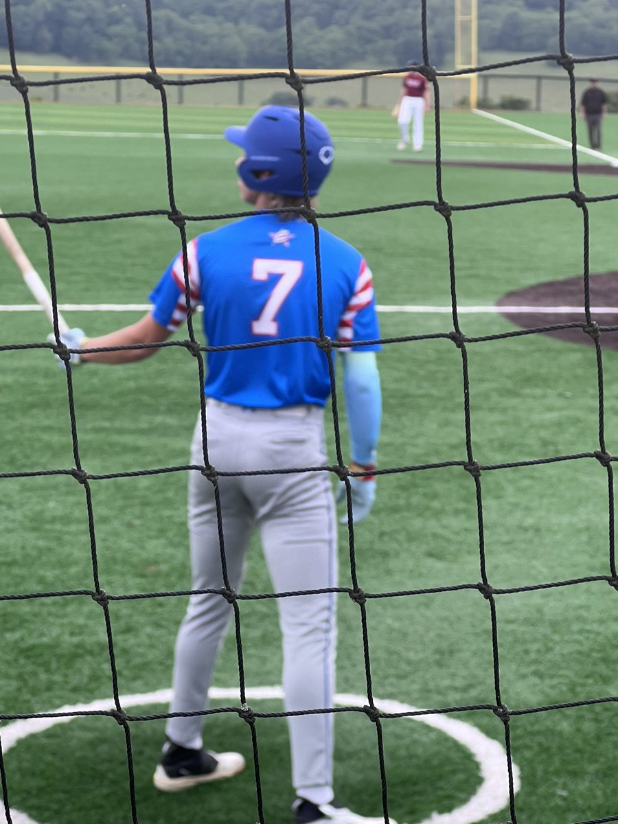 BrianRokisky's tweet photo. First weekend of #USELITE in the books. This is gonna be a fun summer!!!!@LukeRokisky2650 https://t.co/MmHnHsm4Ij