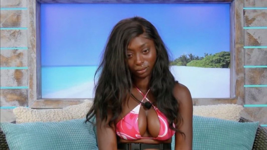 mash_laura's tweet photo. Huda by next week.🤣🤣
She definitely gonna be our Sydney, KayKay and Kaylor
#LoveIslandUSA7 #LoveIsland https://t.co/NK20qTxcFS