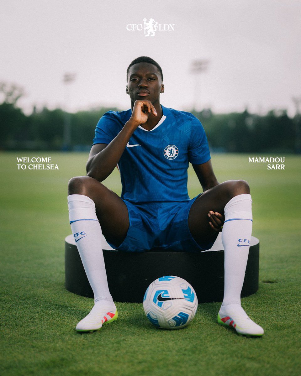 Liam Delap (@liamdelap9cfc) on Twitter photo <a href="/ChelseaFC/">Chelsea FC</a> 🗣 Mamadou Sarr: "It’s simple. The dream is to win the Premier League and the Champions League with Chelsea."
This dude has mentality of Ronaldo <a href="/ChelseaFC/">Chelsea FC</a> 🗣 Mamadou Sarr: "It’s simple. The dream is to win the Premier League and the Champions League with Chelsea."
This dude has mentality of Ronaldo