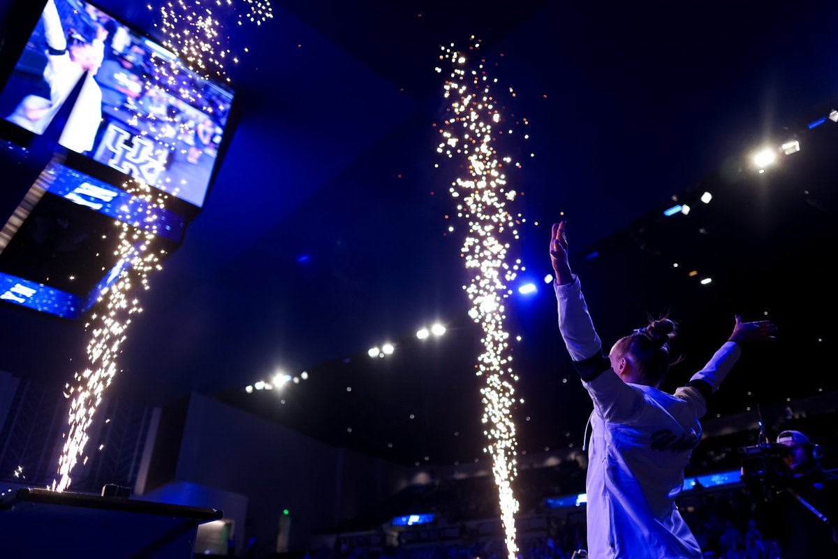 FUTURE WILDCATS...are you ready??? 😼

only 5⃣ days until we come a-calling 

#WeAreUK | #Team52