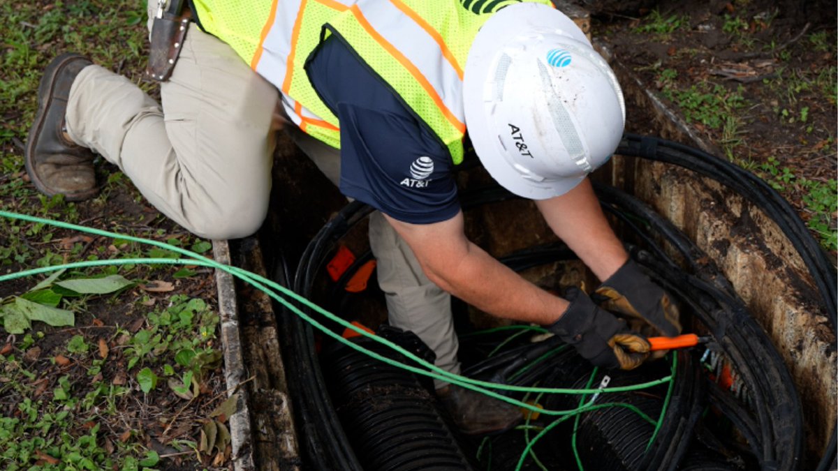 AT&T News tweet media