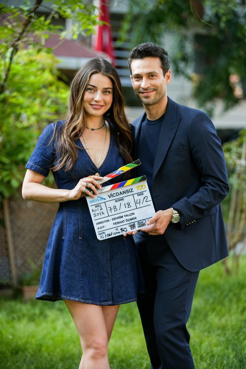 Başrollerini #EkinKoç ve #AyçaAyşinTuran’ın paylaştığı TOD’un yeni orijinal dizisi #Vicdansız’ın çekimleri başladı.

Devrim Yalçın'ın yönettiği, senaryosunu Levent Cantek'in yazdığı #Vicdansız'ın konusu şöyle: 

Deniz, finans sektöründe yükselen, hırslı ve soğukkanlı bir