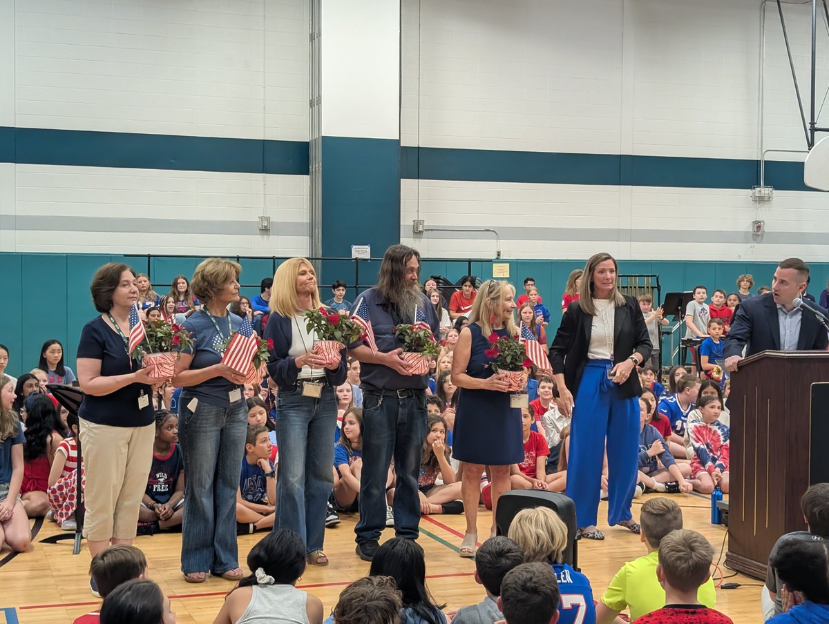 Happy Flag Day from Casey! Today we honored the stars and stripes with beautiful performances by our chorus, band, and orchestra. We also celebrated our incredible retirees for their years of dedication and service.