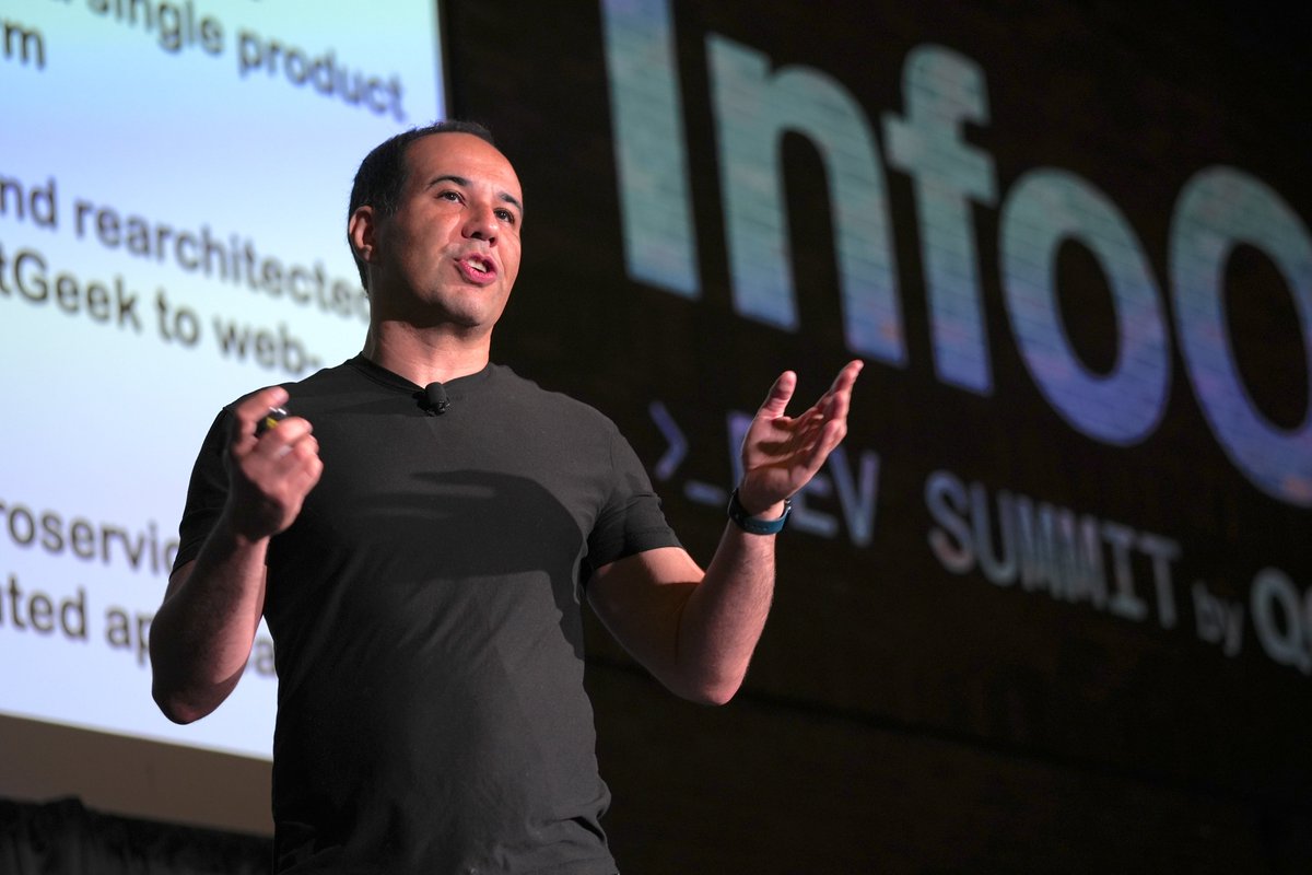 InfoQ's tweet image. 🎤 Day 2 Keynote at #IDSBoston: Key Lessons from Shipping AI Products Beyond the Hype!

Over 12 months, @pcalcado and his team took an AI assistant from prototype to serving 10,000+ users, outperforming big names along the way.

#AIArchitecture #ProductionAI #InfoQBoston