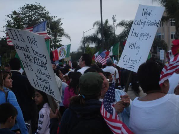 jgamboa's tweet photo. And here is an immigration protest on May 1, 2006 in San Diego. The Mexican flag is still being flown. It’s common for California Chicanos to fly it as part of cultural identity, even if they’ve been here for generations. I think a lot of people miss this in their pearl clutching https://t.co/Qo8dhB9FHe