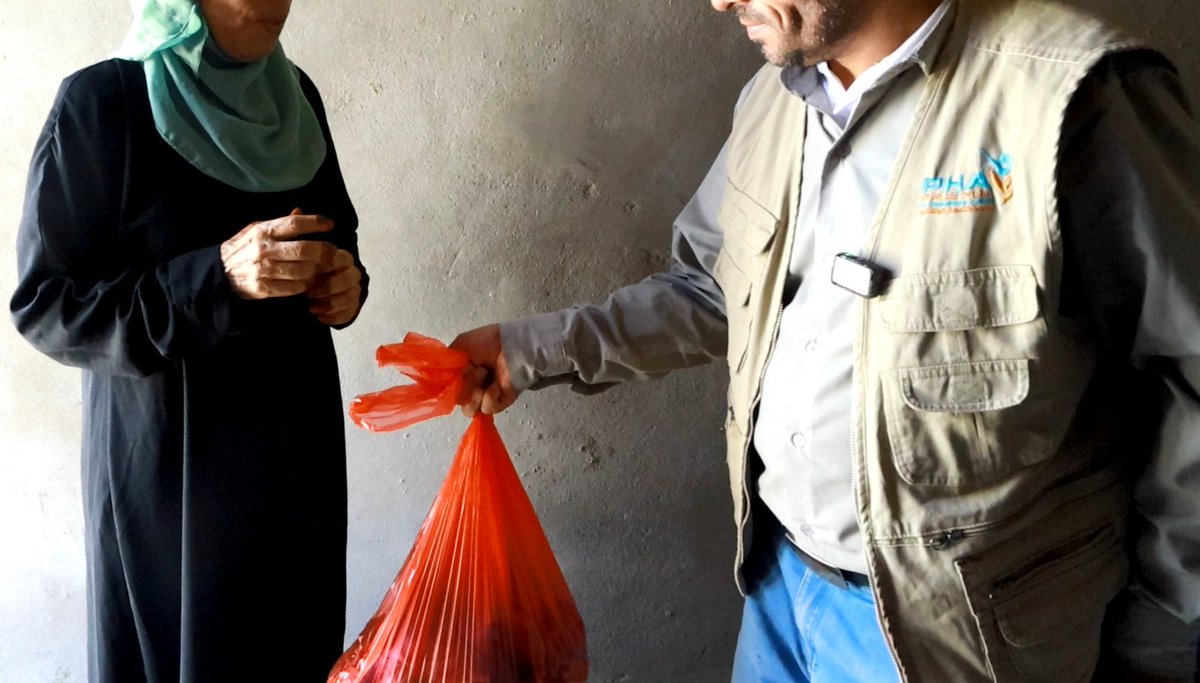 بصمة للأعمال الإنسانية تختتم مشروع الأضاحي لعام 1446هـ باستفادة (6890) أسرة.

phayemen.org/?p=1994