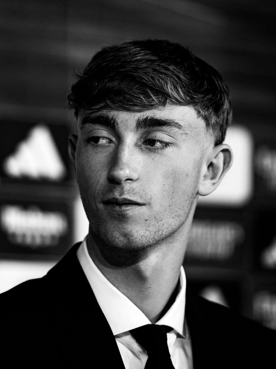 RETAJ (M4X) tweet media