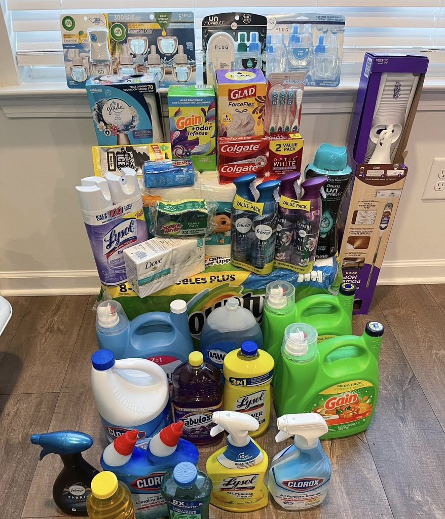 xynifyy's tweet image. Would you accept this household bundle as a gift?