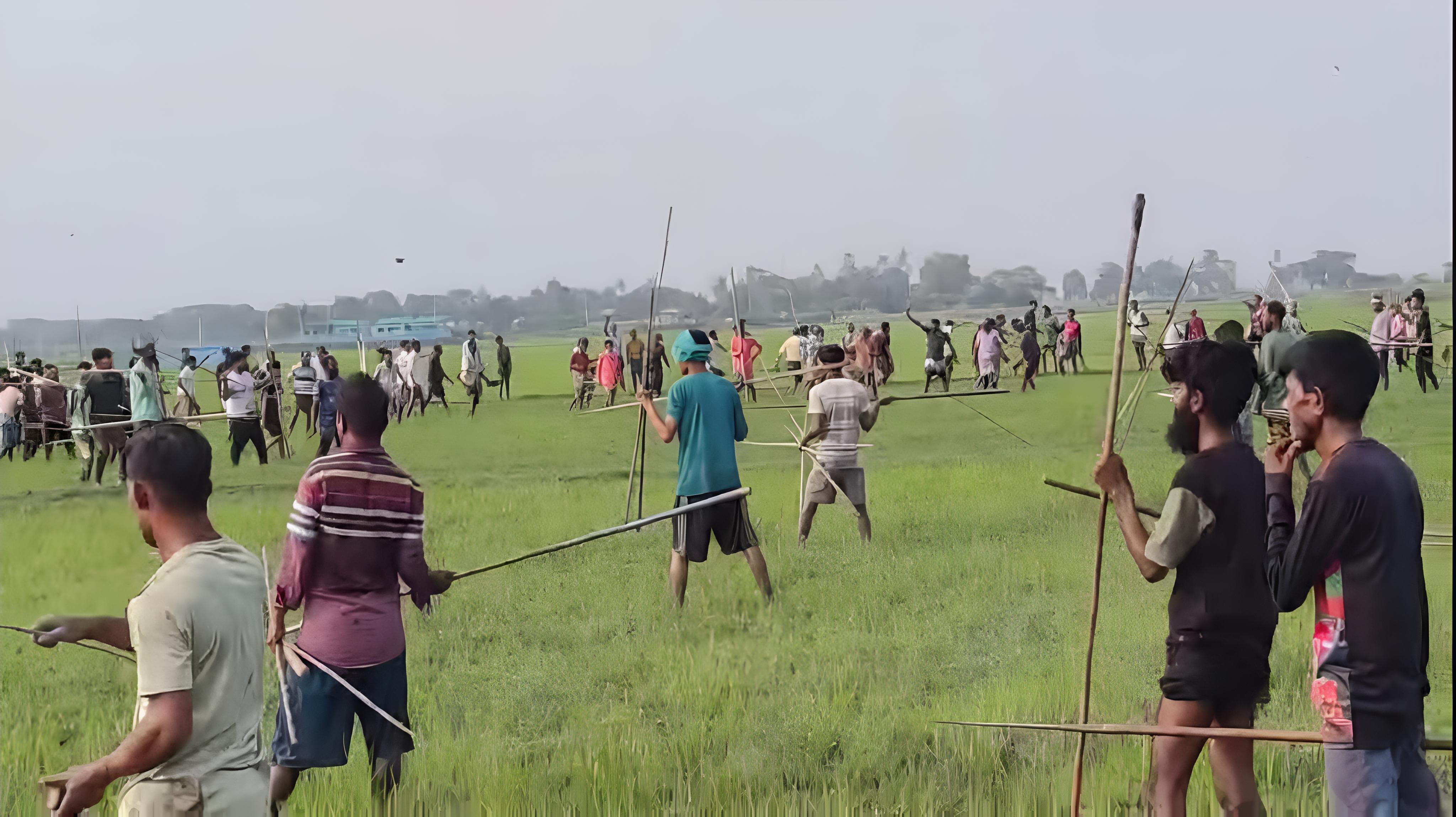 শসা খাওয়া নিয়ে ব্রাহ্মণবাড়িয়ায় রণক্ষেত্র: সংঘর্ষে আহত ৯০ জন