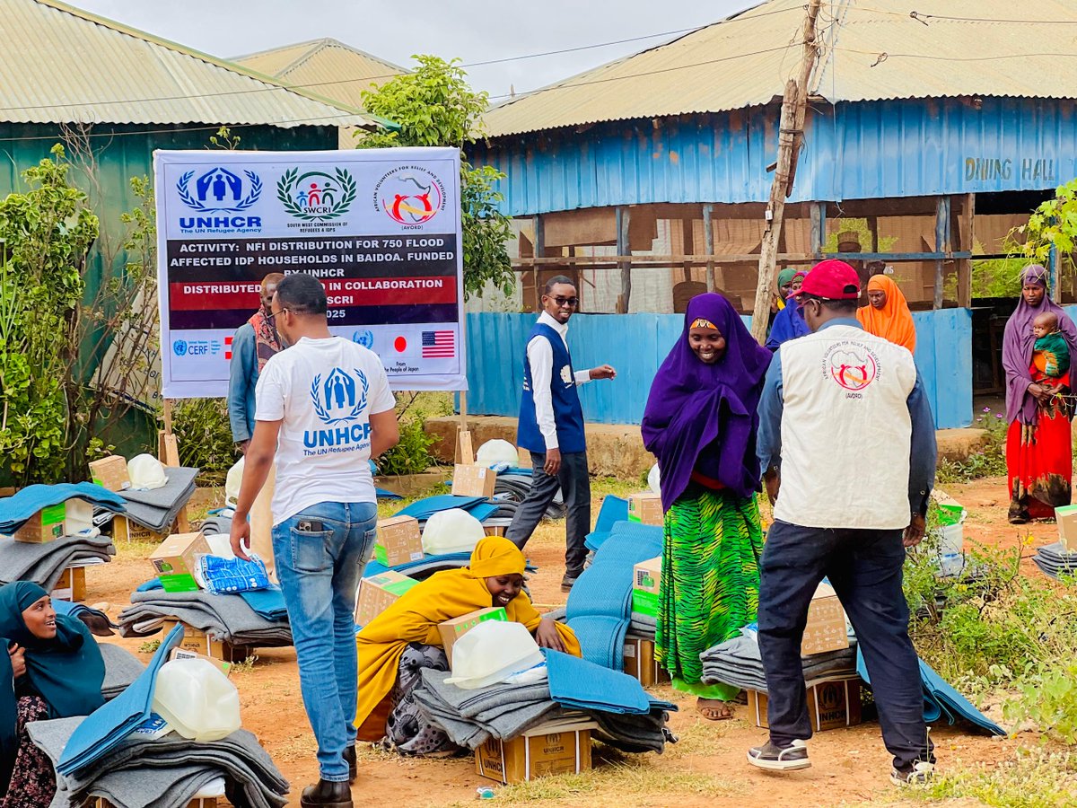 AVORD (@avord1) on Twitter photo <a href="/AVORD1/">AVORD</a>, with support from <a href="/UNHCRSom/">UNHCR Somalia</a> and in close collaboration with <a href="/SWSCRI/">SWS commission for Refugees and IDPs</a>, distributed essential core relief items to flood-affected IDPs in Baidoa. This initiative aims to help vulnerable families rebuild their shelters with dignity. #IDPs #HumanitarianAid #Baidoa. <a href="/AVORD1/">AVORD</a>, with support from <a href="/UNHCRSom/">UNHCR Somalia</a> and in close collaboration with <a href="/SWSCRI/">SWS commission for Refugees and IDPs</a>, distributed essential core relief items to flood-affected IDPs in Baidoa. This initiative aims to help vulnerable families rebuild their shelters with dignity. #IDPs #HumanitarianAid #Baidoa.