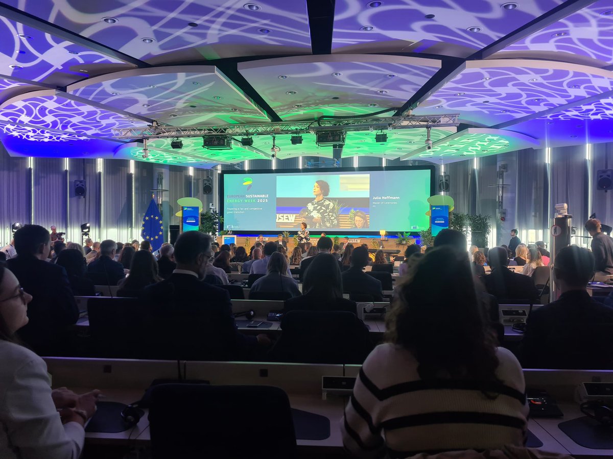 🚀Live from #EUSEW2025 in Brussels! Commissioner Jorgensen kicked off the week addressing Europe’s #energysecurity, #climate &amp; #competitiveness crises,  Read more: enlit-europe.com/article/securi… <a href="/cinea_eu/">CINEA 🇪🇺</a>