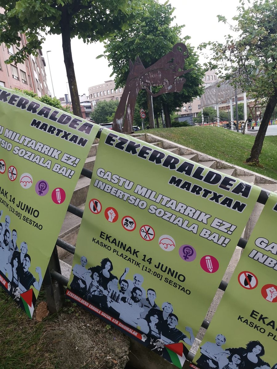 STEILAS sindikatua (@steilas_) on Twitter photo Gastu militarra eta bizitzaren garestitzea salatuko ditugu Ezkerraldeko Martxan, baita pobreziaren feminizazioa, laneko prekarietate-egoerak areagotzea, etxebizitza duina eskuratzeko ezintasuna eta etxegabetzeen ugaritzea ere.
Ekainaren 14an mobilizatuko gara, 12:00etan Sestaon Gastu militarra eta bizitzaren garestitzea salatuko ditugu Ezkerraldeko Martxan, baita pobreziaren feminizazioa, laneko prekarietate-egoerak areagotzea, etxebizitza duina eskuratzeko ezintasuna eta etxegabetzeen ugaritzea ere.
Ekainaren 14an mobilizatuko gara, 12:00etan Sestaon