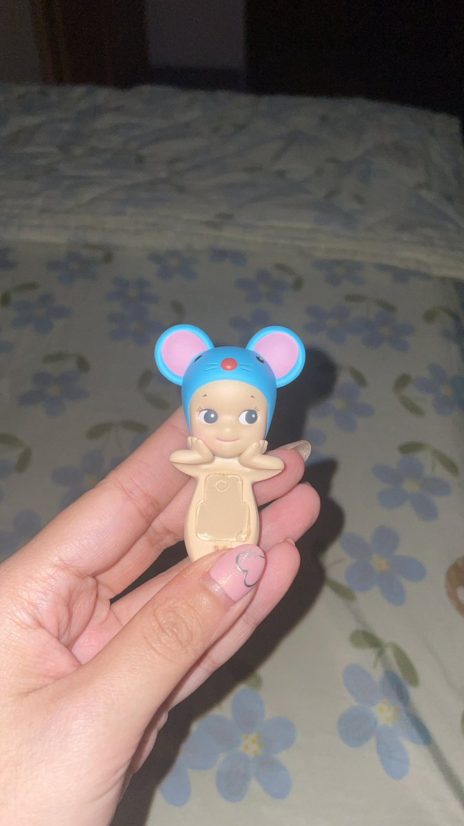 yopitong's tweet photo. wts sonny angel hippers animal ver 2 - mouse/ tikus 

unsealed, 100% ori
belum pernah dipakai yah

price : 160.000
📍jakarta barat https://t.co/EoKXgBfaXk