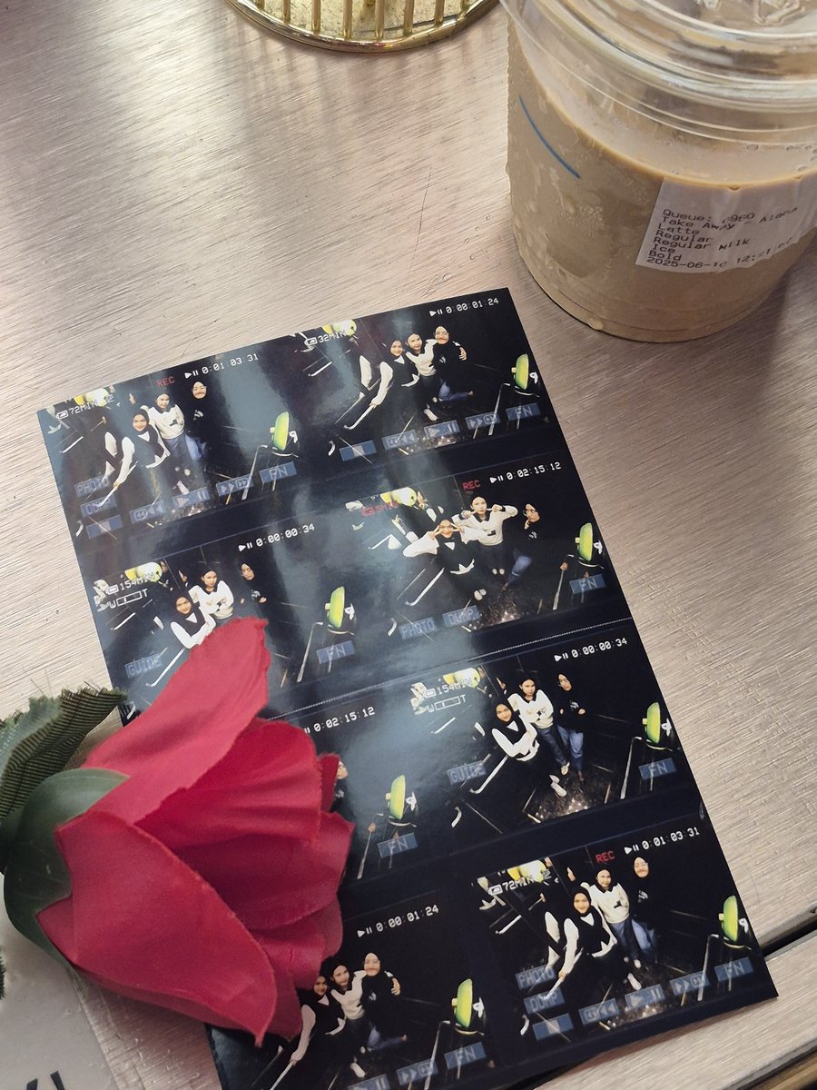 tuorturedpoet's tweet image. Today's little stroll with the girls.