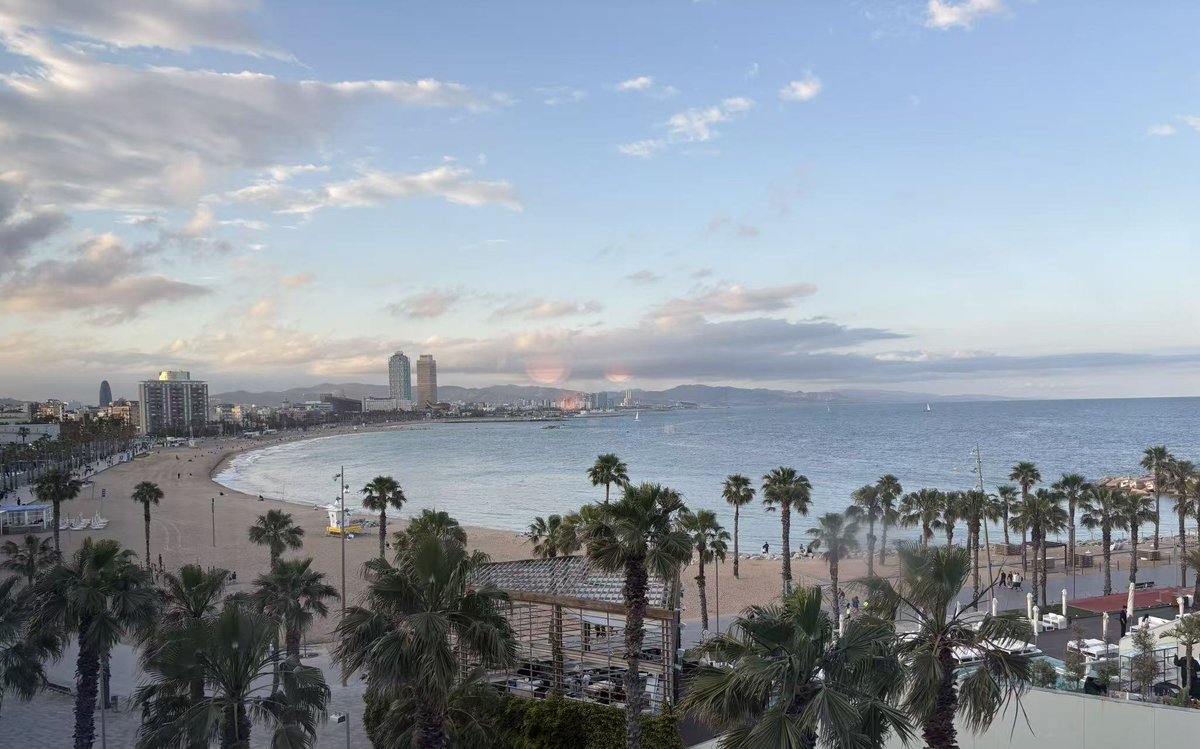 CryptoMondays Barcelona (@cryptomondaybcn) on Twitter photo 🎉 The day is here! It’s your last chance to RSVP for tonight’s #CryptoMondays in Barcelona.
Let's meet <a href="/GormoExJourno/">Ryan Gorman</a> tonight with this beautiful view😉
luma: lu.ma/5brb5sul
Meetup: meetu.ps/e/P7sX0/1d8yn5… 🎉 The day is here! It’s your last chance to RSVP for tonight’s #CryptoMondays in Barcelona.
Let's meet <a href="/GormoExJourno/">Ryan Gorman</a> tonight with this beautiful view😉
luma: lu.ma/5brb5sul
Meetup: meetu.ps/e/P7sX0/1d8yn5…