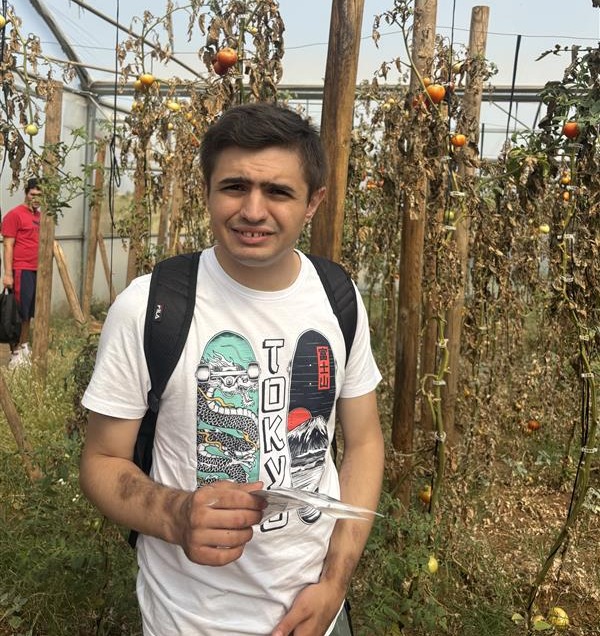 Nuestros servicios de adultos han sido invitados por la <a href="/RBetisFundacion/">Fundación Real Betis</a>  a descubrir su Ecohuerto en <a href="/bioalverde/">BioAlverde</a> 

🥬 Un espacio de sostenibilidad, deporte y compromiso con el medio ambiente.