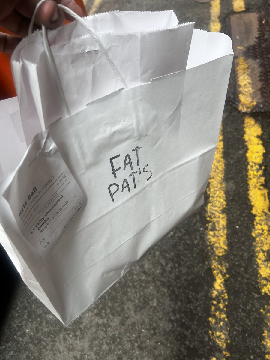 Not Wa Iz Fat Bum tweet media