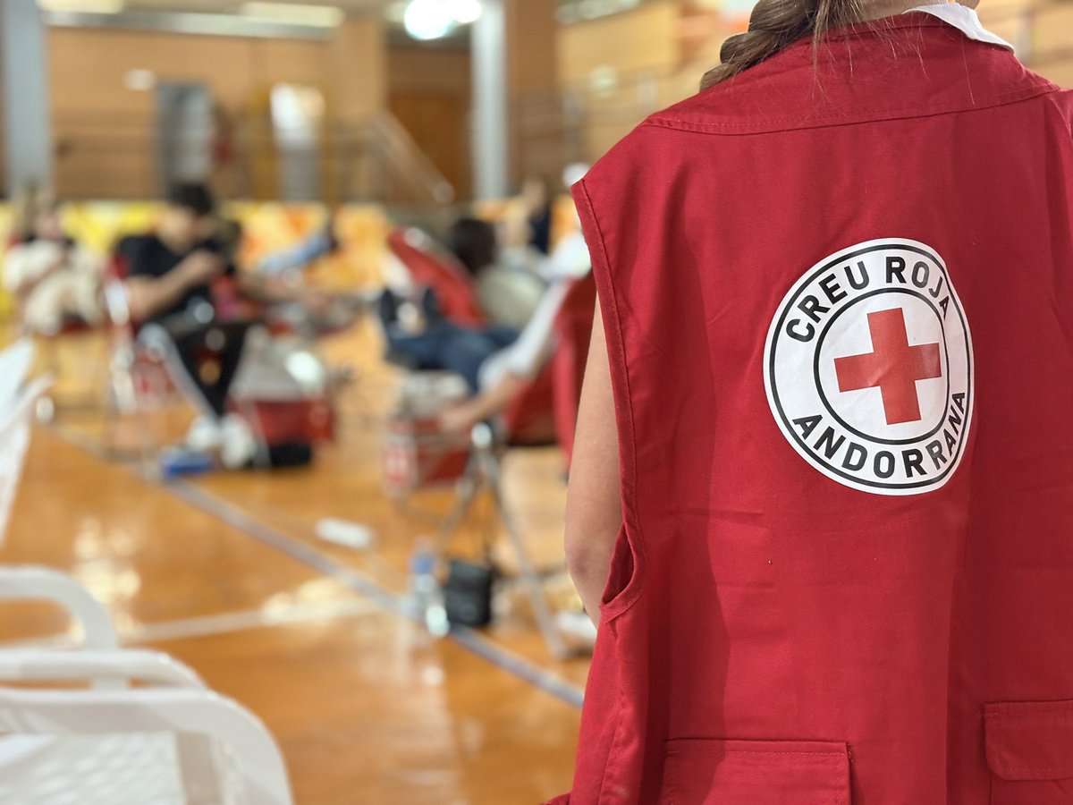 Sant Ermengol (@santermengol) on Twitter photo 🩸 En marxa la primera campanya de donació de sang al <a href="/SantErmengol/">Sant Ermengol</a>!
🗓️ 10, 11 i 12 de juny.
Inscripcions 🔗 bancsang.net/ca/donacions/s… 🩸 En marxa la primera campanya de donació de sang al <a href="/SantErmengol/">Sant Ermengol</a>!
🗓️ 10, 11 i 12 de juny.
Inscripcions 🔗 bancsang.net/ca/donacions/s…