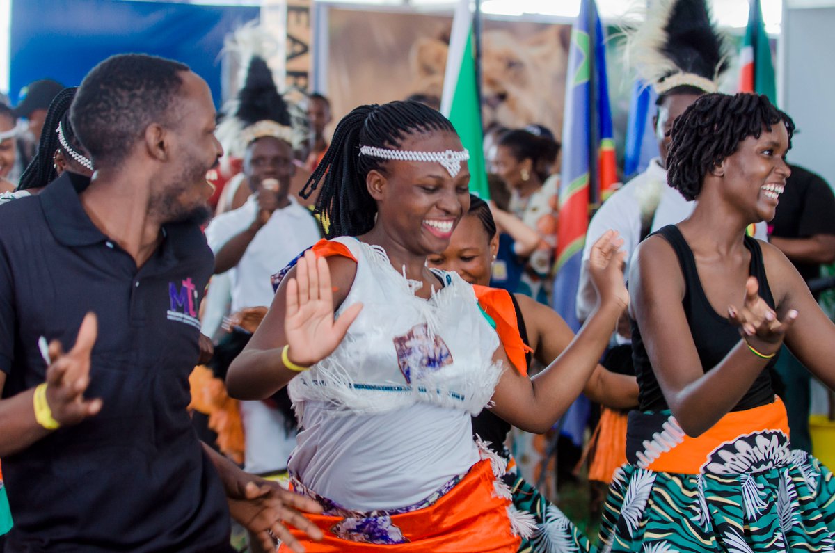 GIZ support to the East African Community (@eacgiz) on Twitter photo #KARIBUKILIFAIR2025
The <a href="/jumuiya/">East African Community</a> Largest Tourism Expo brought 2gether 500+ exhibitors from 15+ countries & 1000+ international buyers
The expo promoted #EAC as a single tourism destination via โVisit East Africa - Feel the Vibe โ brand
More๐t.ly/nihaa
<a href="/EUinTZ/">EU in Tanzania</a> #KARIBUKILIFAIR2025
The <a href="/jumuiya/">East African Community</a> Largest Tourism Expo brought 2gether 500+ exhibitors from 15+ countries & 1000+ international buyers
The expo promoted #EAC as a single tourism destination via โVisit East Africa - Feel the Vibe โ brand
More๐t.ly/nihaa
<a href="/EUinTZ/">EU in Tanzania</a>