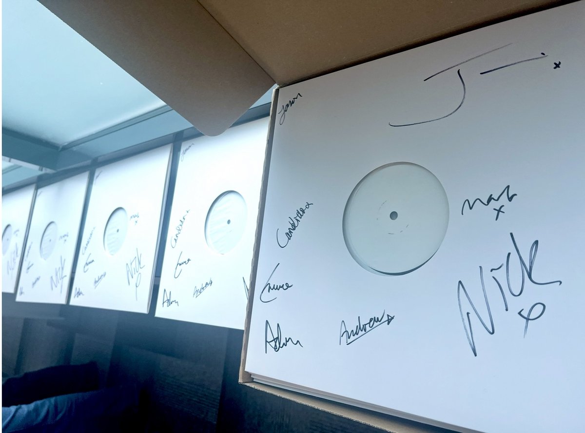 Sister Ray Records tweet media