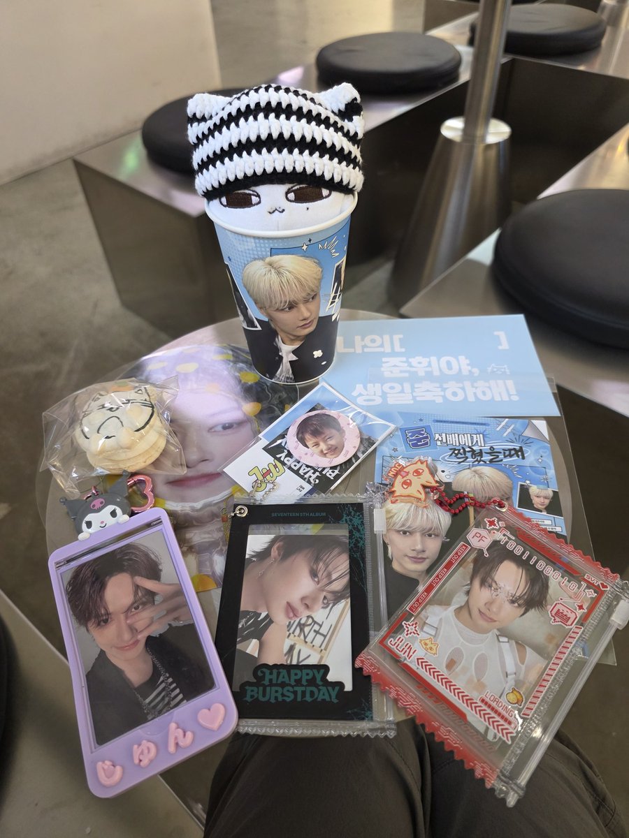 찬뭉🦦 tweet media