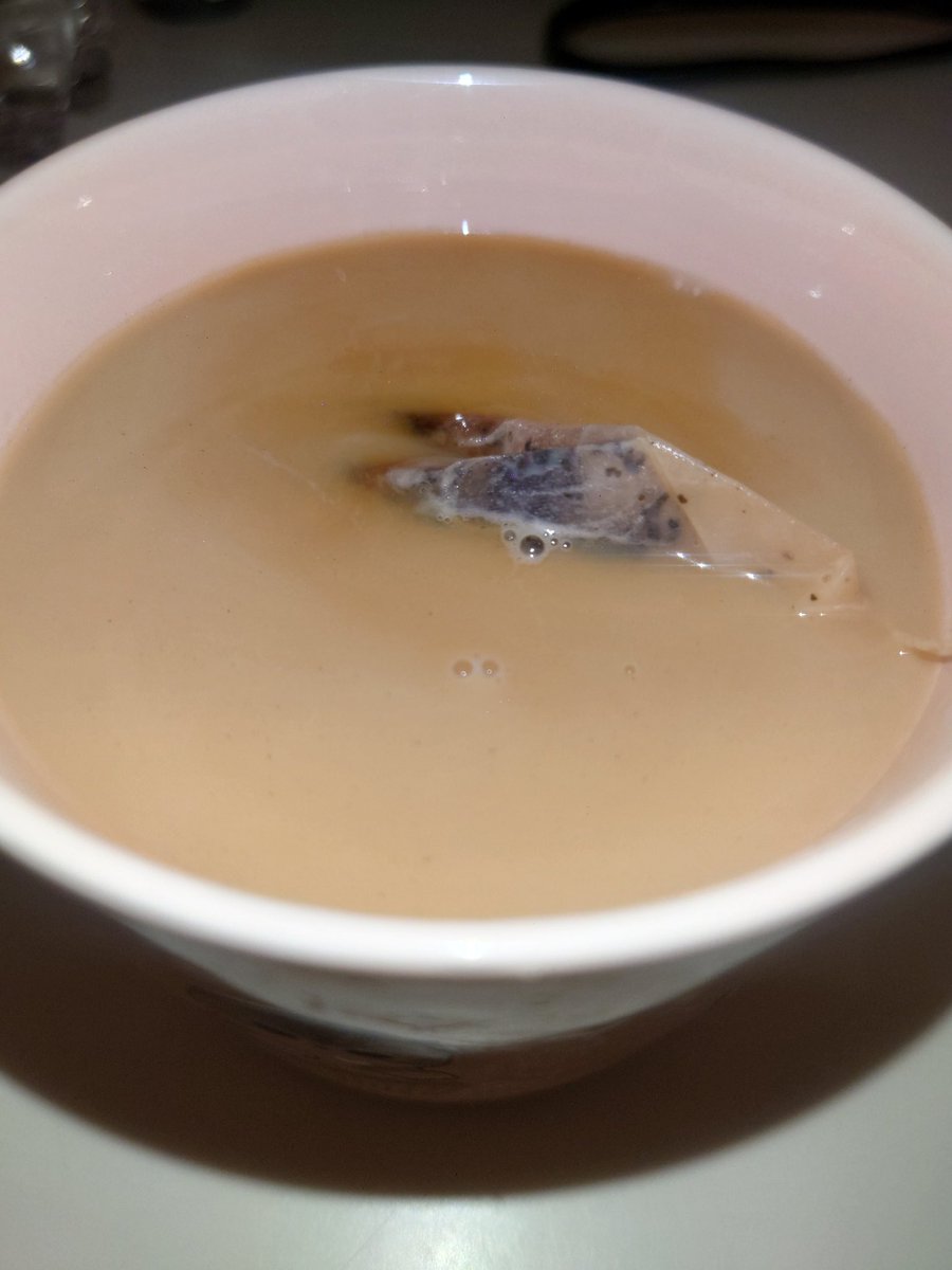 chiichiiblog's tweet photo. 昨日久しぶりにバルンソン漢方飲んで今朝早速0.6キロマイナス。食欲おさまり代謝あがるから必然的に痩せる。3年前の記録していたブログを今日読み返したら本当に少食になってしっかりと痩せられたことで続けるモチベになったのも成功したコツだったのかなと。写真は今日の3食。夜はこの中から少し。 https://t.co/sjw9MsTO1r