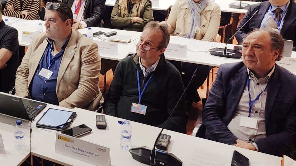 Crónicas Emigración tweet media