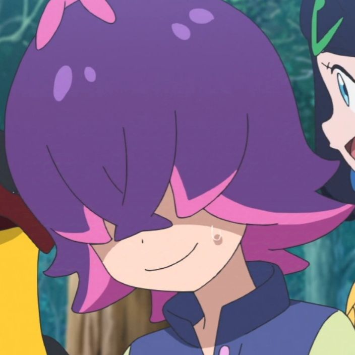 "Creo que la pifié..."

Sonrisita torcida que mostró cuando notó el claro enfado de la pequeña. ¿Ahora cómo podía solucionarlo? Tras un vistazo rápido a su Smartrotom, se acordó de que los Jigglypuffs, comúnmente, adoraban cantar. Podría tirar por ahí.

"¿Te gusta cantar?"