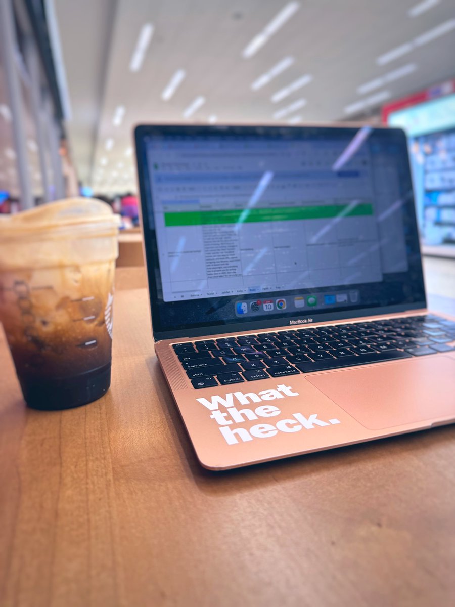 RoxanaCodes's tweet image. Good morning! Giant bag checked, giant (to me) coffee obtained, giant week ahead. 😅
See you soon, @RenderATL!! 🔥🔥🔥

#renderatl #atlantatechweek #womenintech

(PS Security referred to me at “the young lady in the shorts” and I’m not mad about it. 😆)