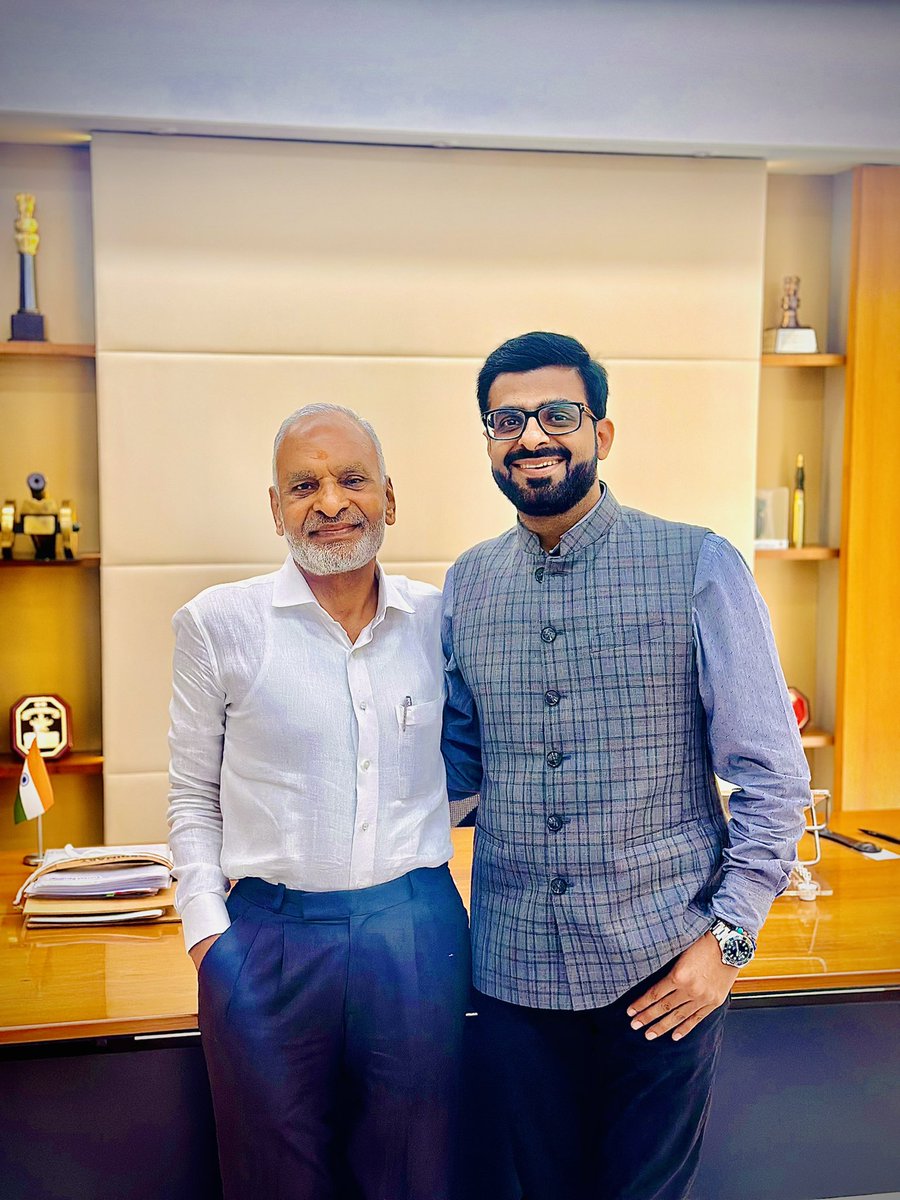 Nitin Sethi (@nitinsethi80) on Twitter photo I had the rare privilege of engaging with Mr. Satyanarayan Nandlal Nuwal, Chairman of Solar Group—revered across industrial corridors as India’s ‘Solar King’ I had the rare privilege of engaging with Mr. Satyanarayan Nandlal Nuwal, Chairman of Solar Group—revered across industrial corridors as India’s ‘Solar King’