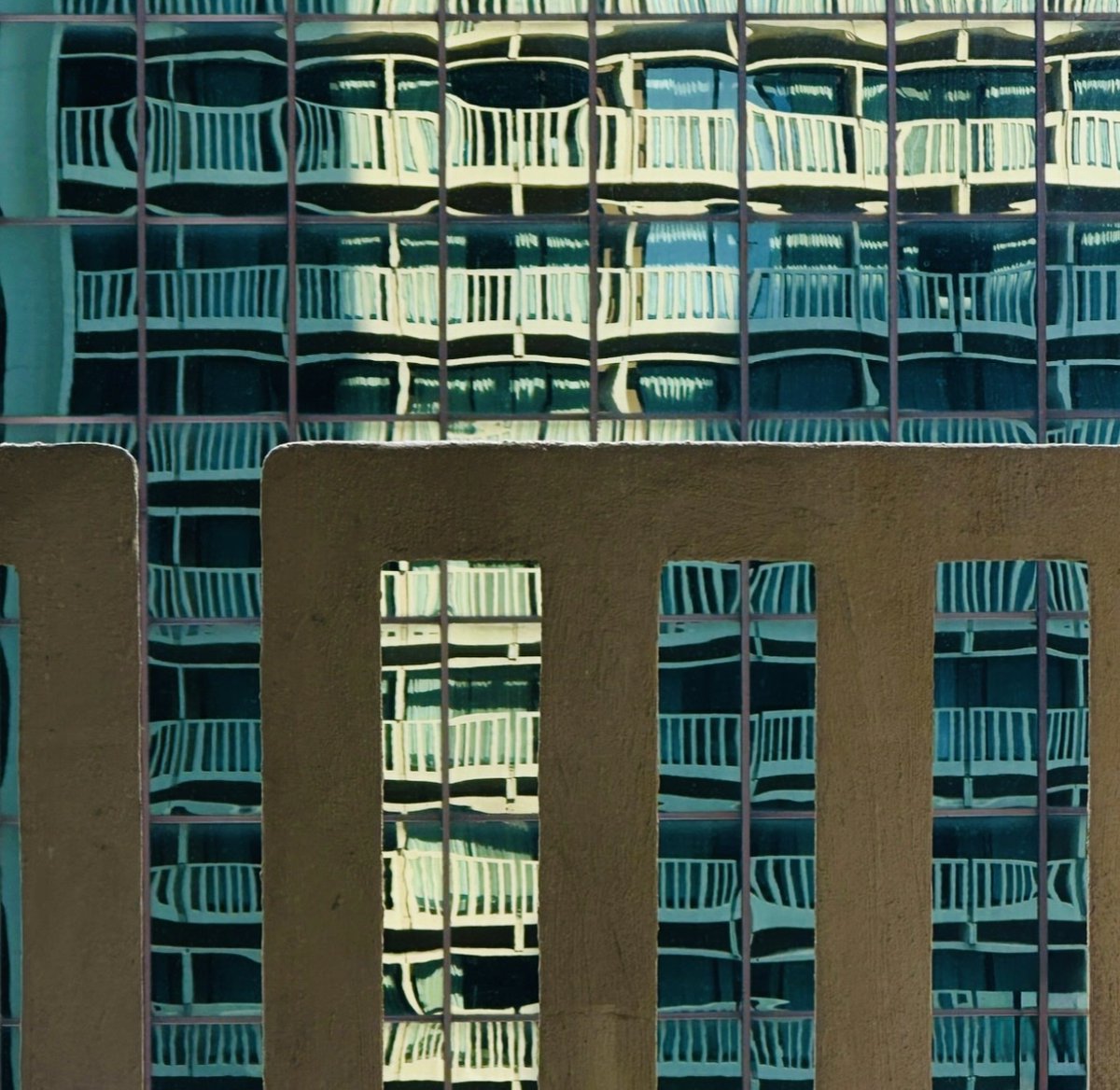 hyattatlanta's tweet image. Where every balcony writes its own reflection. 🪞 #ArchitecturalVibes @portman_arch 

Thanks #instagram shinkominkoo for the cool 📸